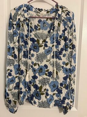 Lucky Brand Blue & White Floral V-Neck Tunic